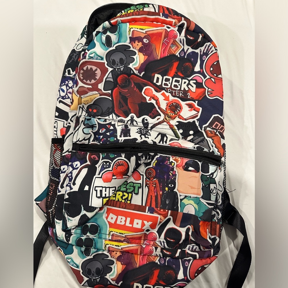 Roblox- Doors backpack, multicolor.